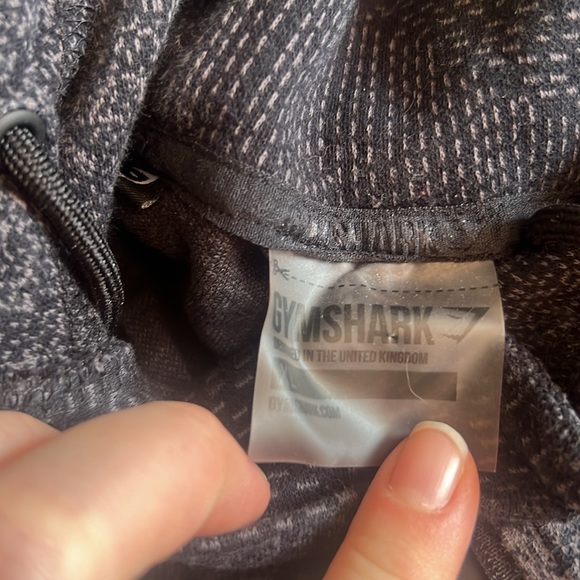 Gymshark hoodie size xl - Picture 2 of 3